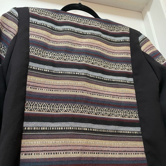 H&M Textured Jacket - Picture 13 of 16